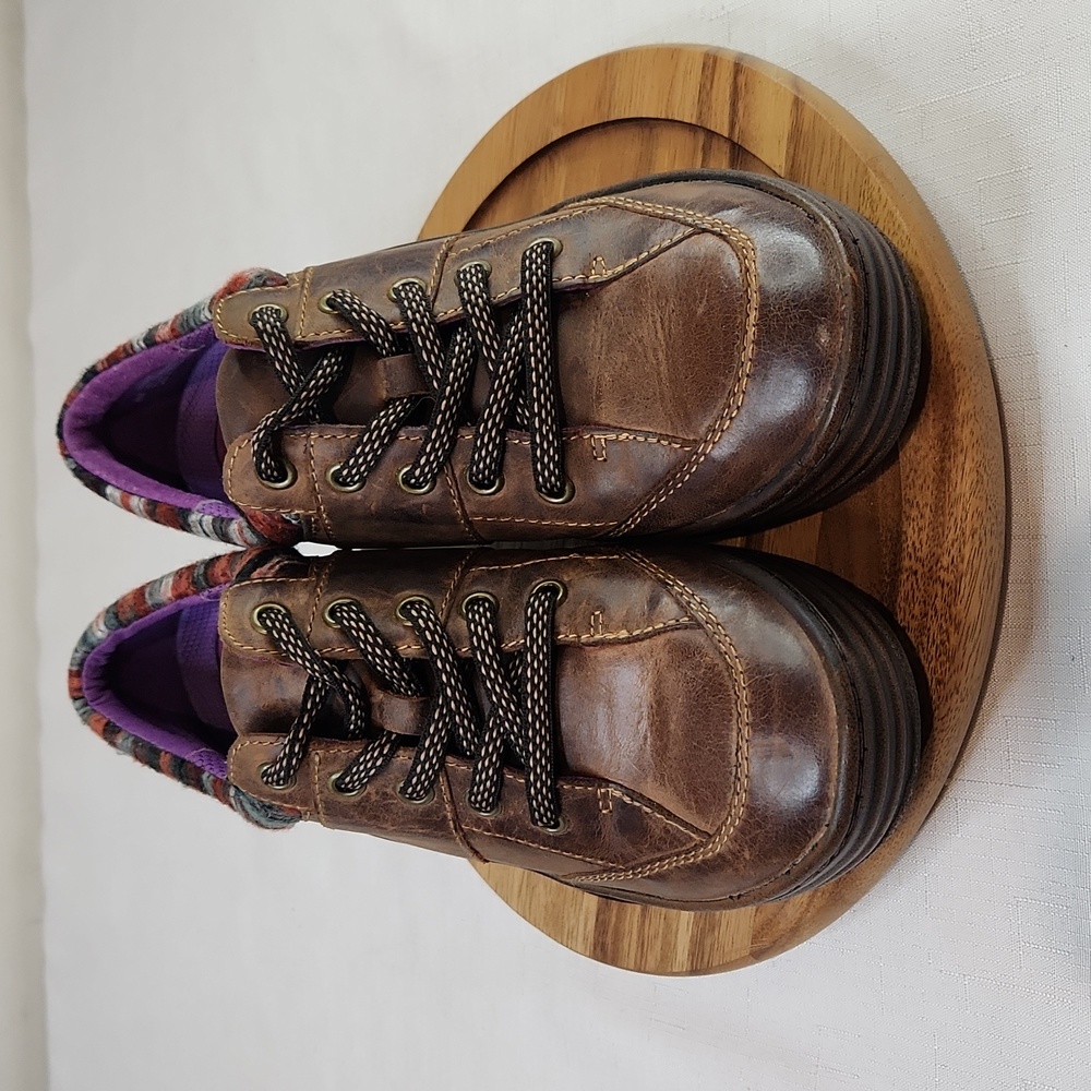 Bionic Gervais Platform Wedge Oxfords. Size 8 - Picture 3 of 9